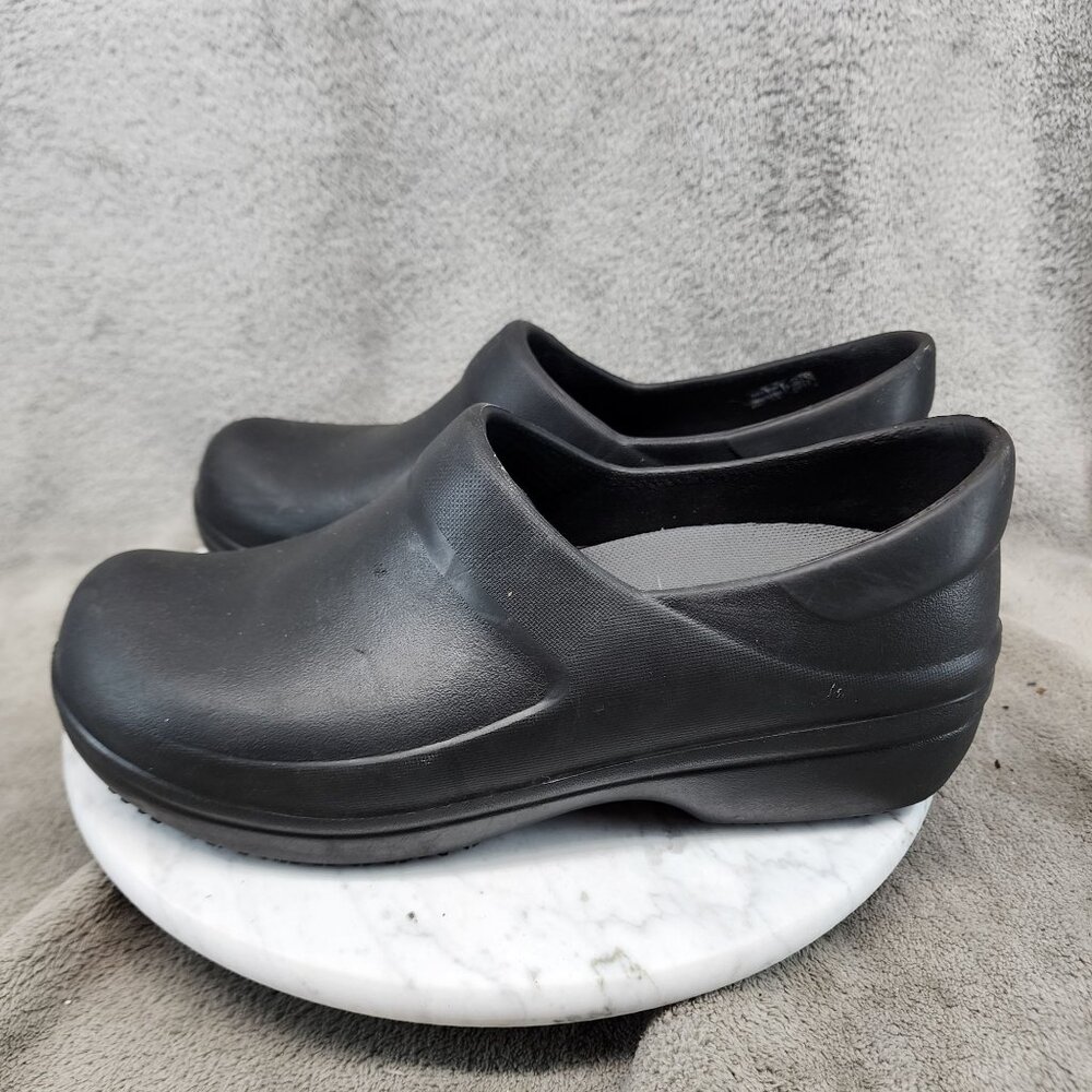 CROCS | Shoes | Crocs Shoes Womens Size 9 Black Slip On Clogs Guc